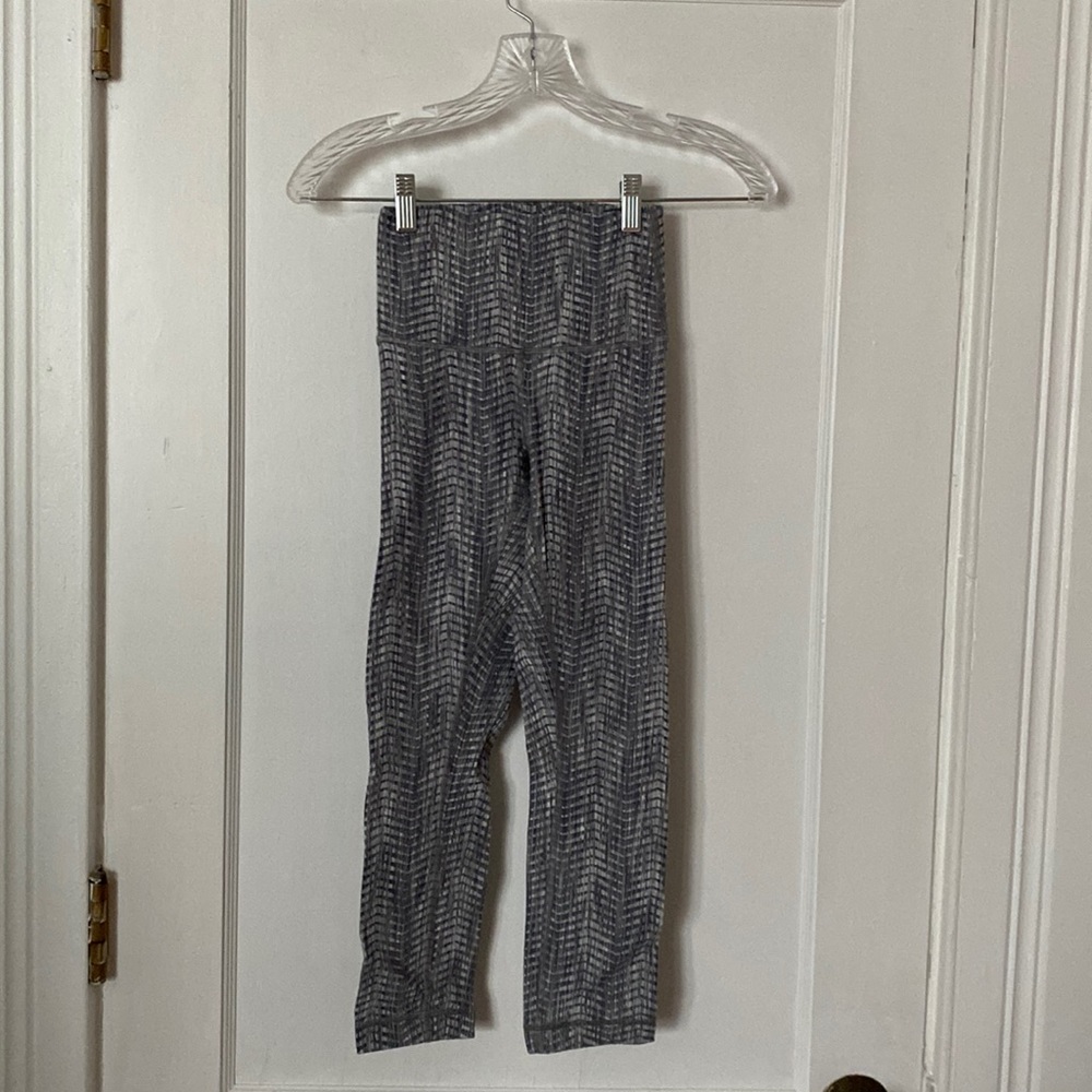 LULULEMON/ Wunder under luon 23”
